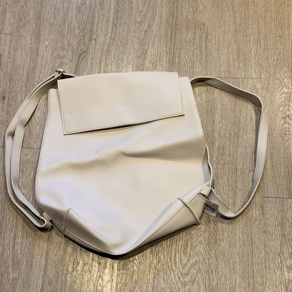 Solstice Cream Shoulder Bag